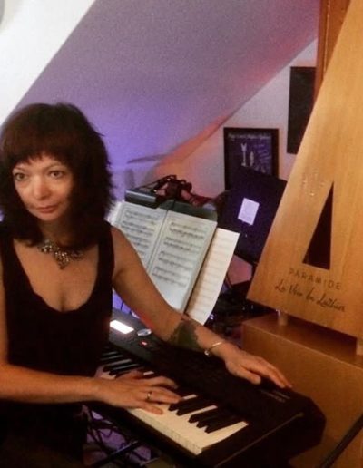 La Voix du Luthier Vika Yermolyeva Vkgoeswild