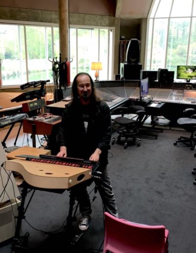 La Voix Du Luthier at Peter Gabriel's Real World Studio